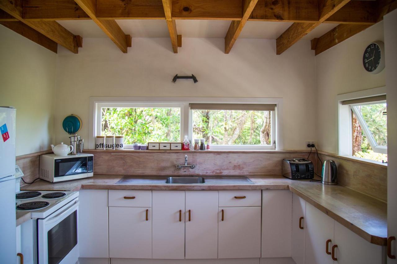 Fern Lodge Coromandel ภายนอก รูปภาพ