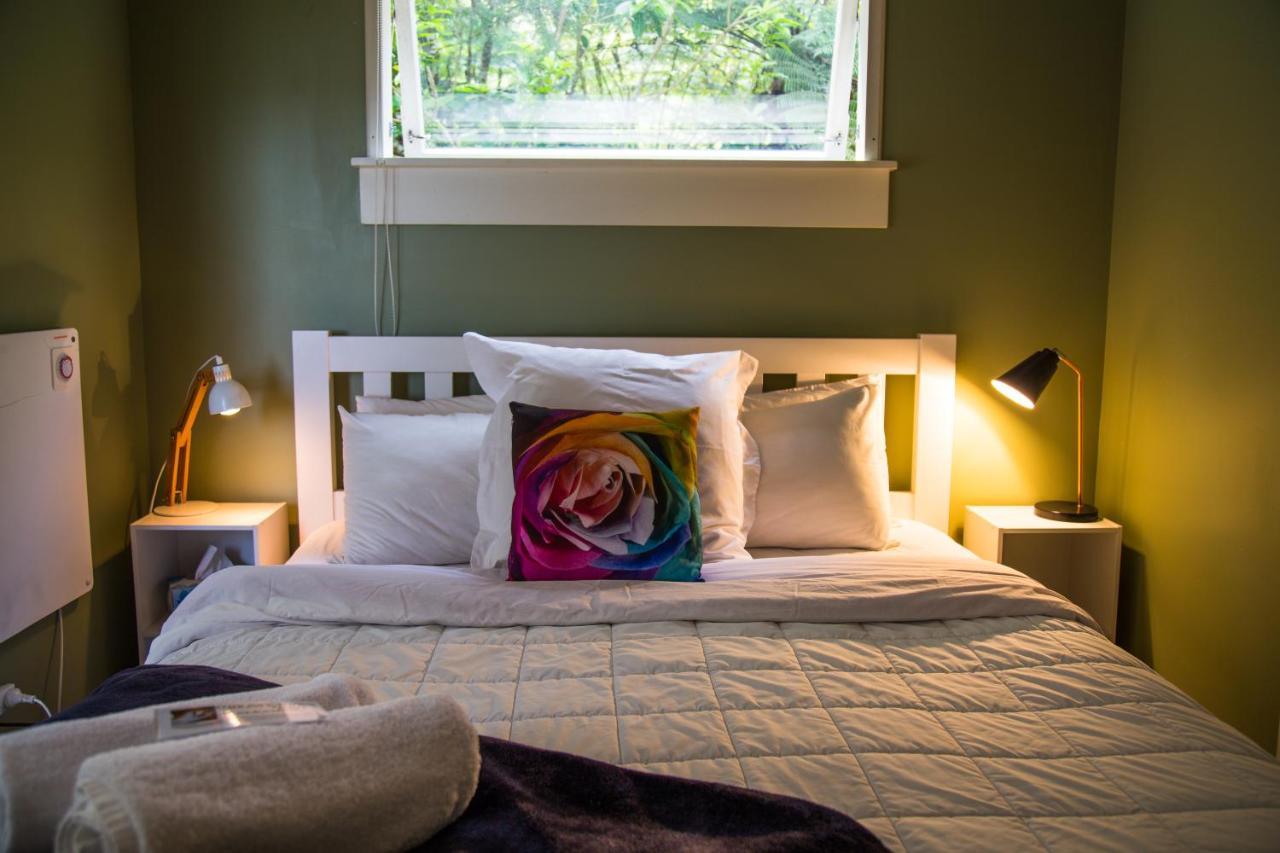 Fern Lodge Coromandel ภายนอก รูปภาพ